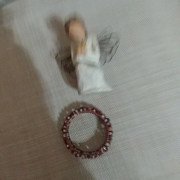 Ann Taylor Loft stretch bracelet - Picture 2 of 2